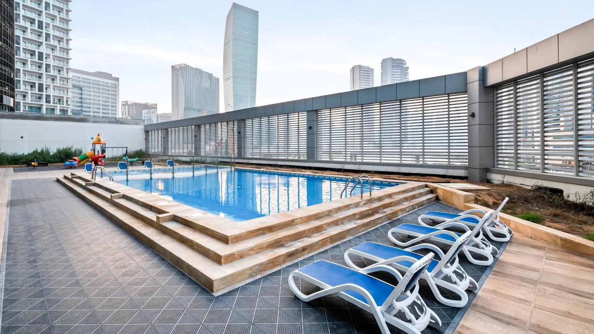 Cozy Business Bay Studio With Burj Khalifa View Dubai