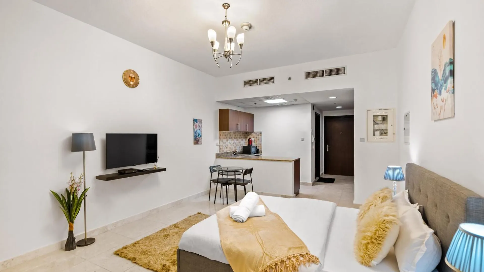 Apartment Cozy Business Bay Studio With Burj Khalifa View Dubai